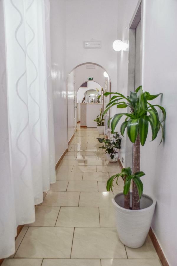 Hotel Sol Levante Roma Exterior foto