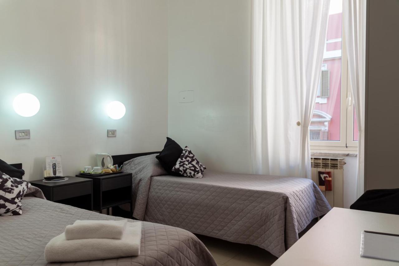 Hotel Sol Levante Roma Exterior foto